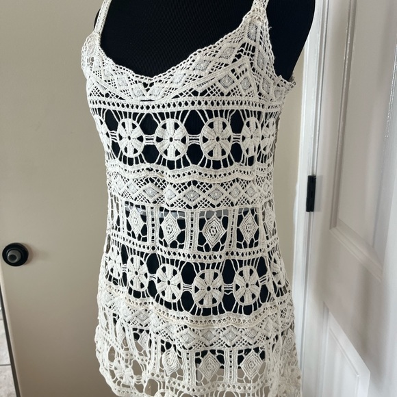 Women’s Lacy looking sleeveless top cream colored Miss Kelly 1999 brand S - Picture 2 of 4